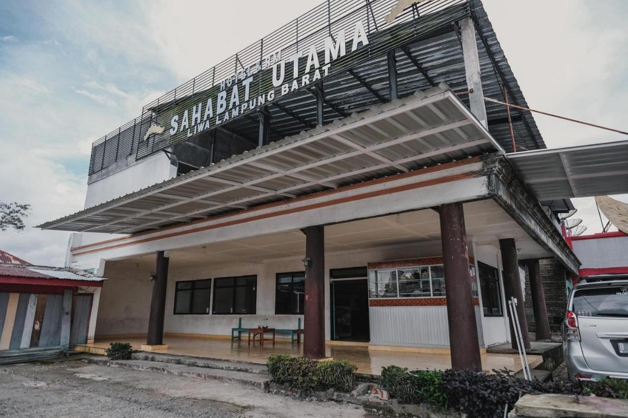 Reddoorz Syariah Near Kebun Raya Liwa Hotel Negarabatin Kültér fotó